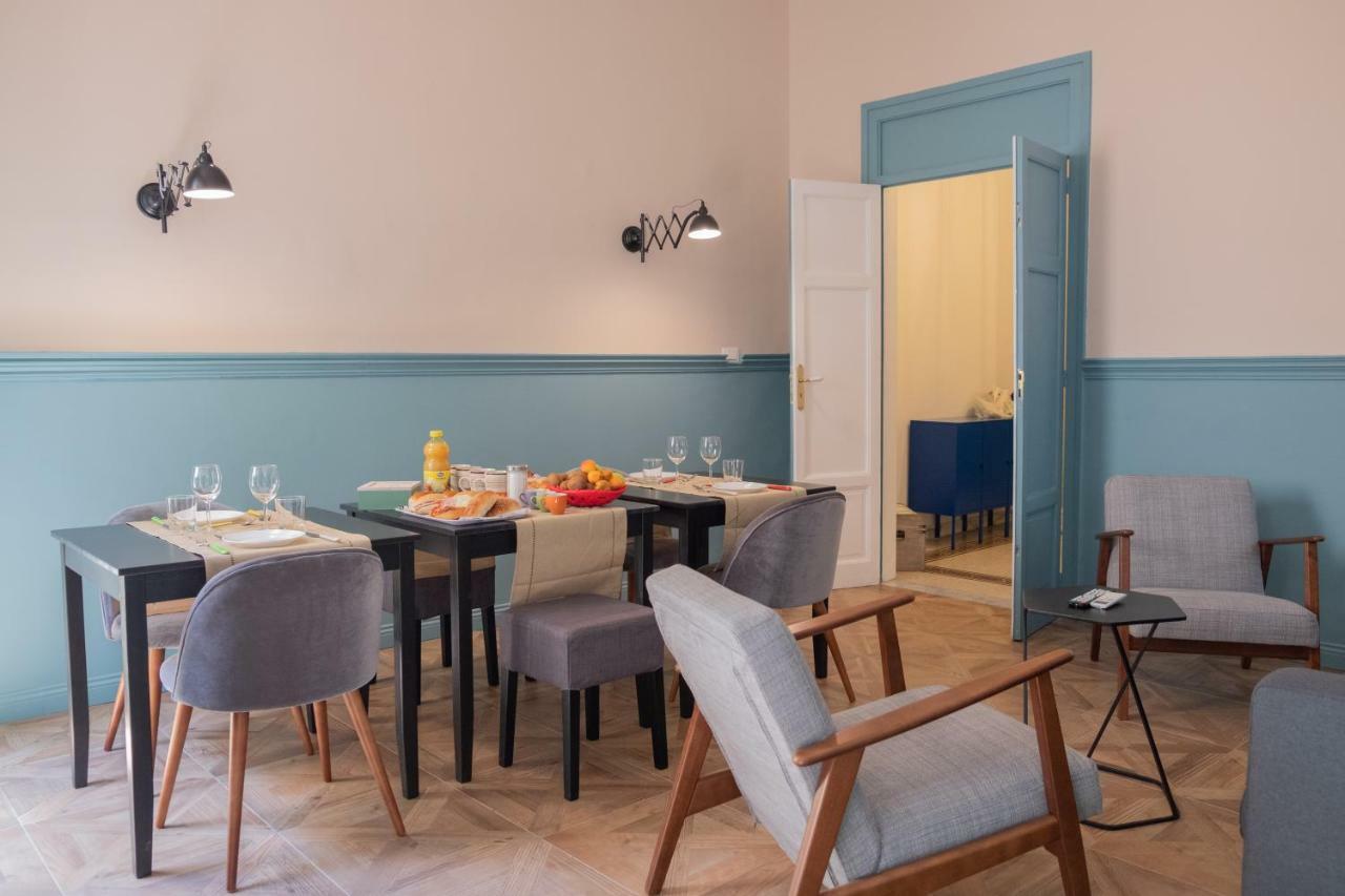 Al Teatro Massimo Apartment ปาแลร์โม ภายนอก รูปภาพ