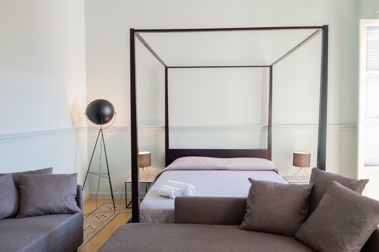 Al Teatro Massimo Apartment ปาแลร์โม ภายนอก รูปภาพ